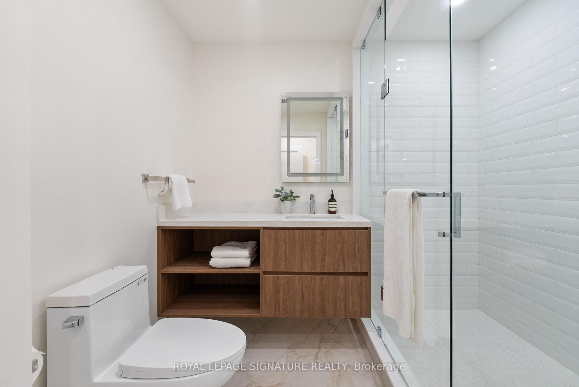 29 Blaketon Road photo 32