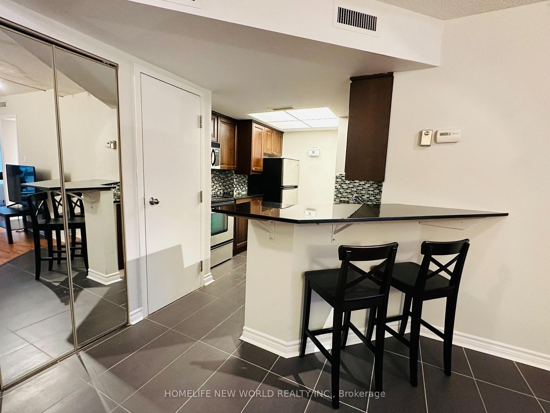 1001 Bay Street Unit 2806 photo 8