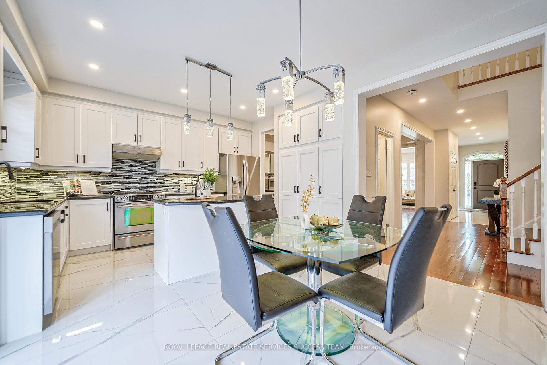 5354 Mallory Road photo 9