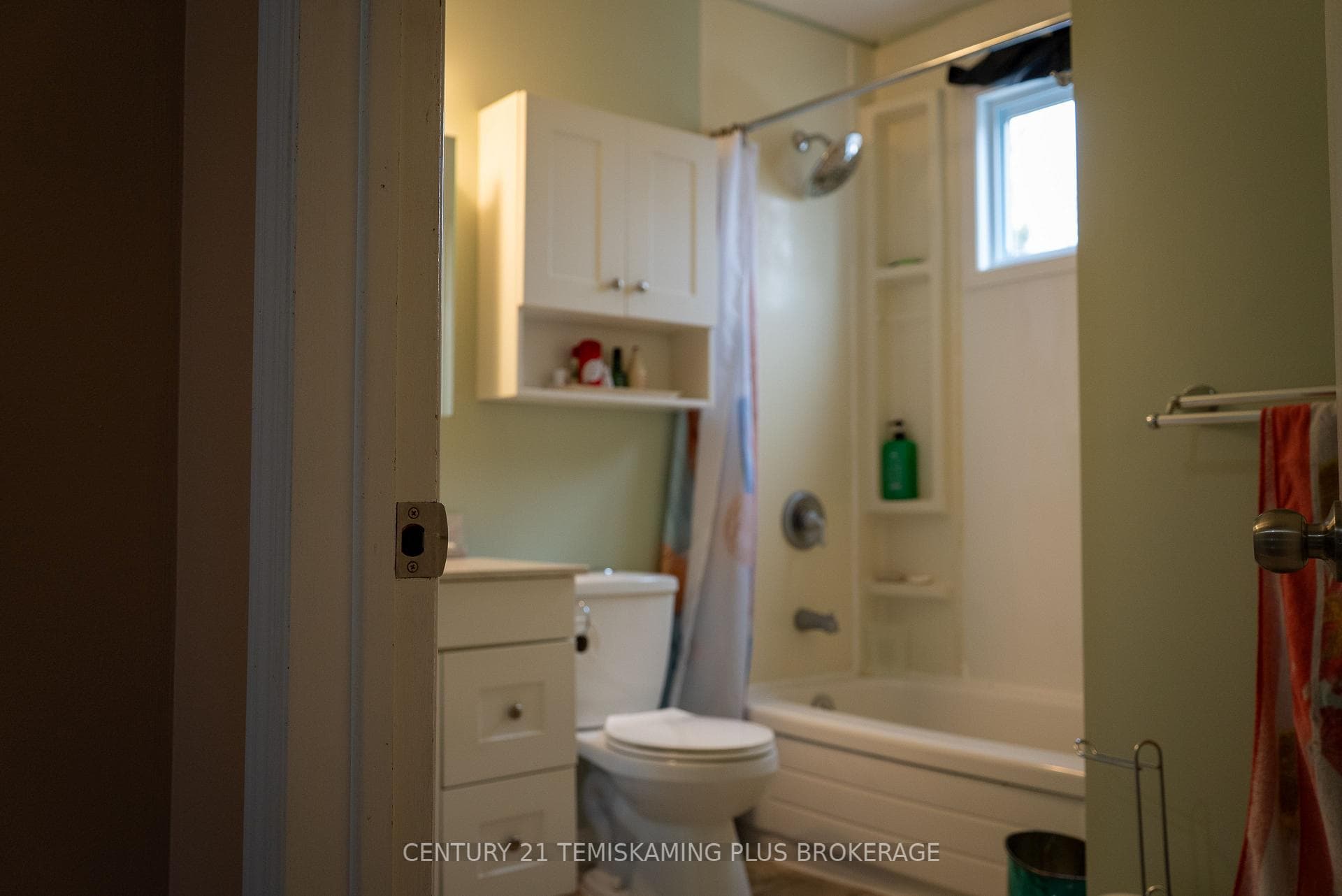 181 Carter Boulevard photo 11