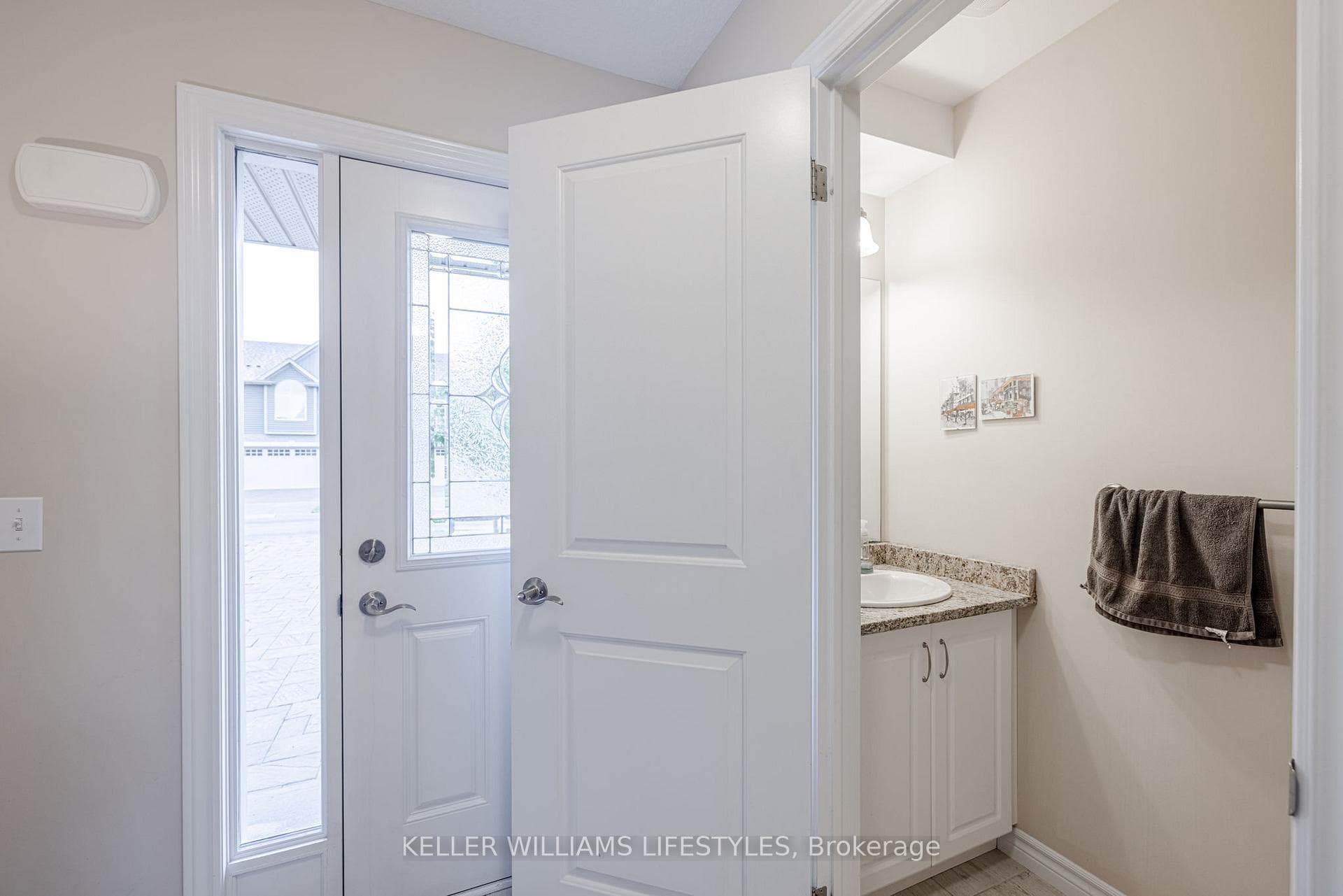 3413 CASTLE ROCK Place photo 6