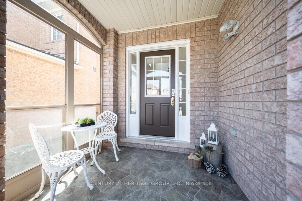 55 Fitzwilliam Avenue photo 2