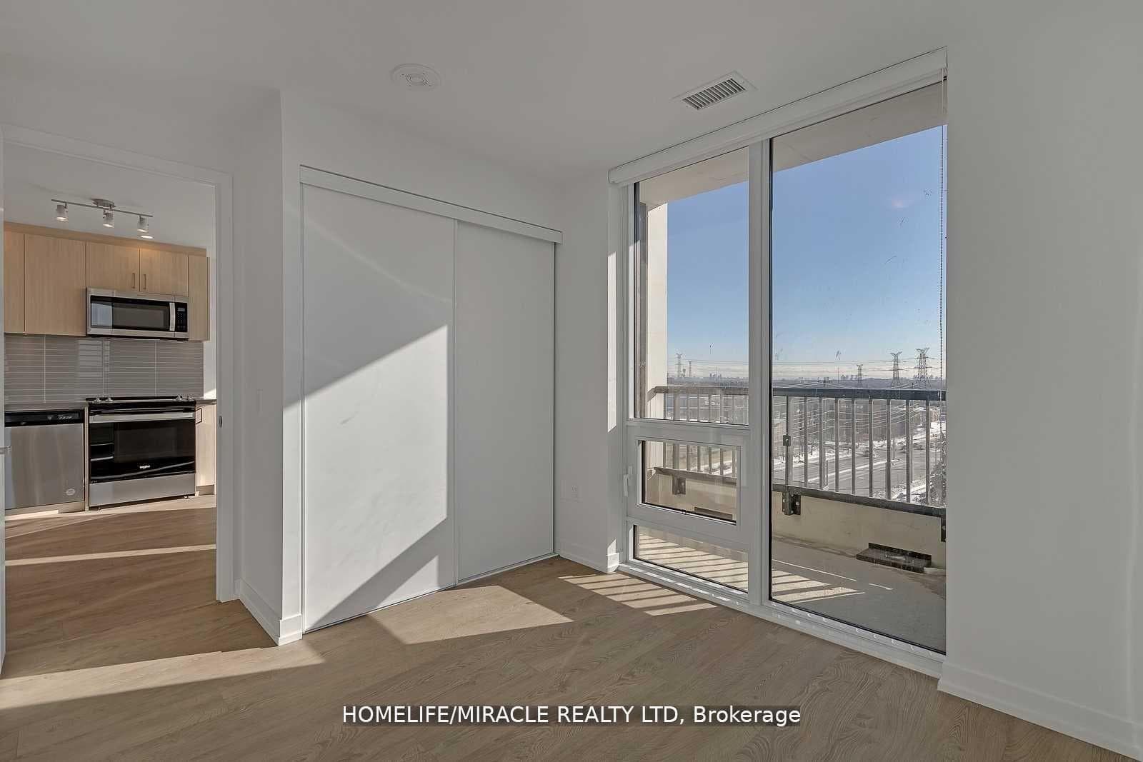 8868 Yonge Street Unit 821E photo 10