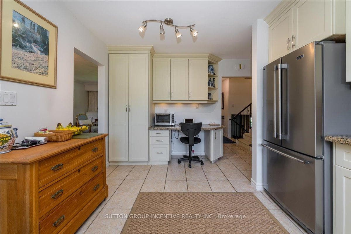 125 Gerald Avenue photo 8