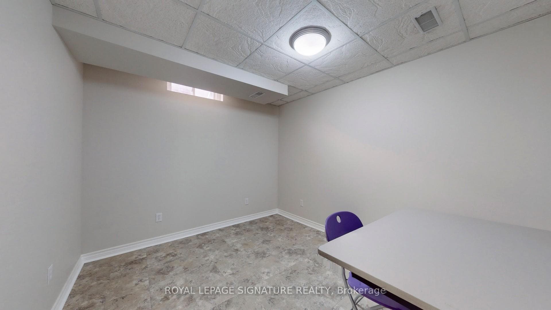 15 Armon Avenue photo 33