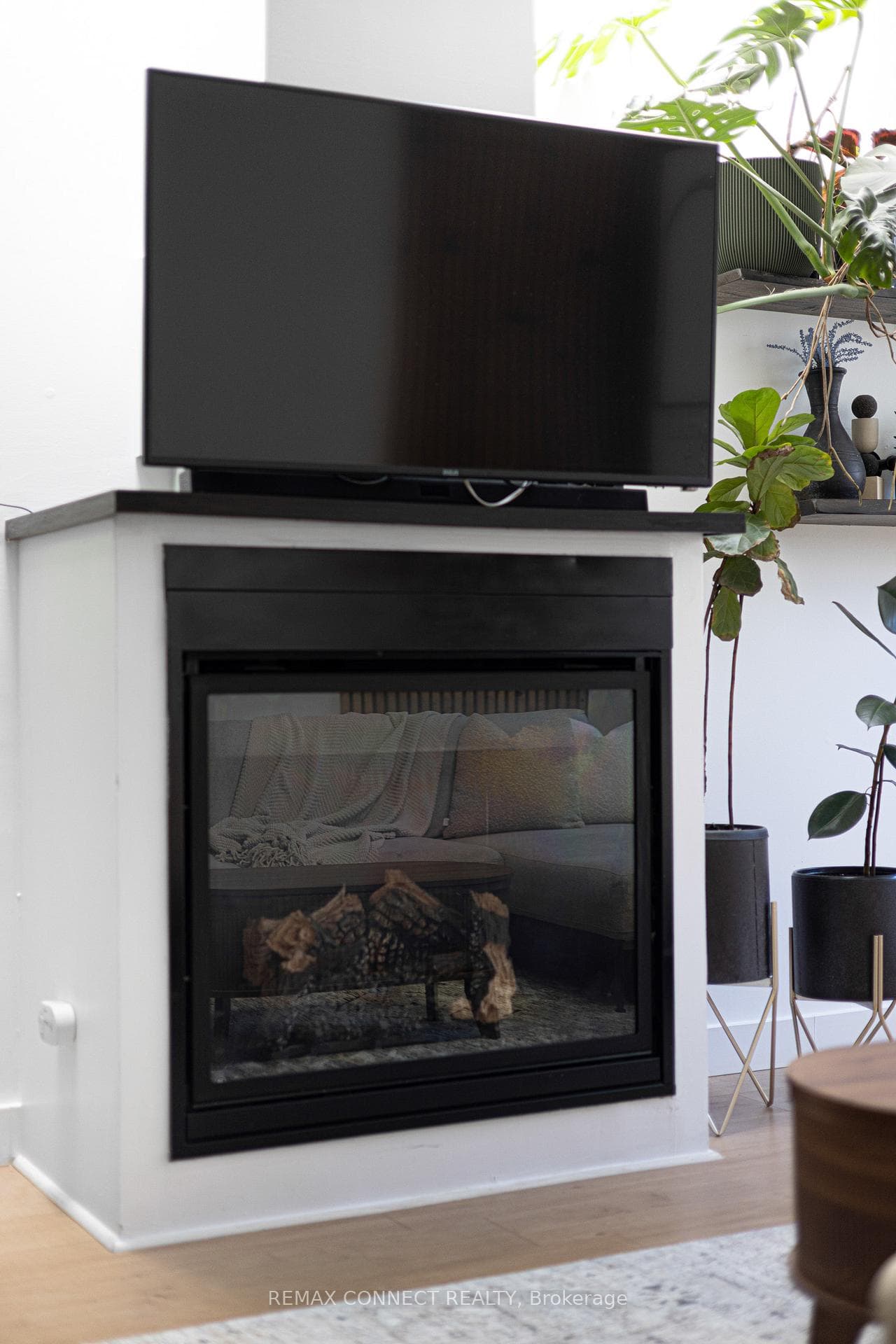 99 Coleman Avenue Unit 106 photo 9
