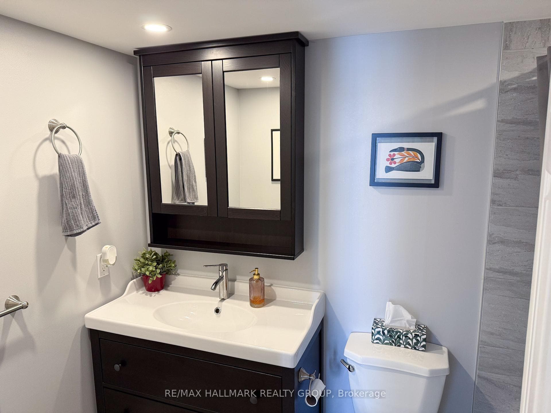 30 Charlevoix Street Unit 203 photo 34