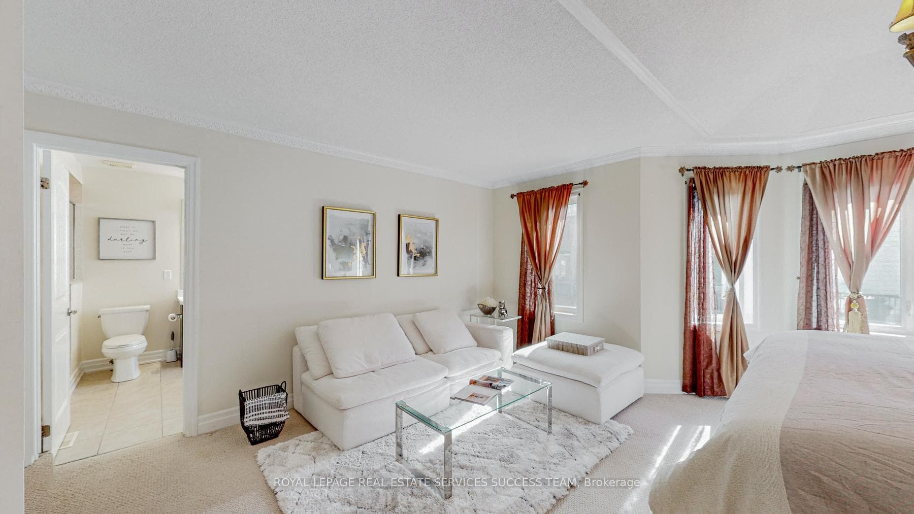 28 Bardoe Crescent photo 20