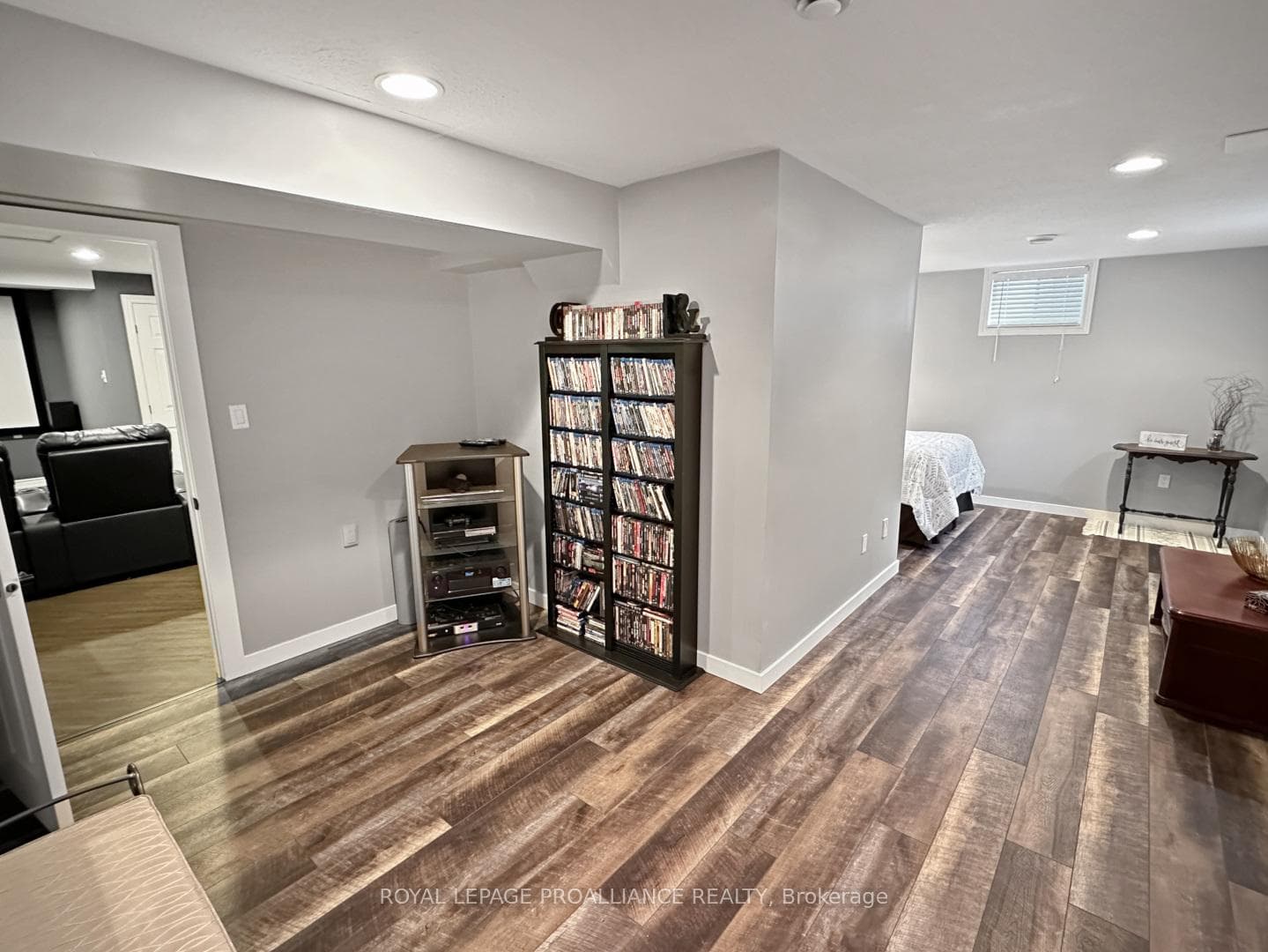 67 Bogart Crescent photo 30
