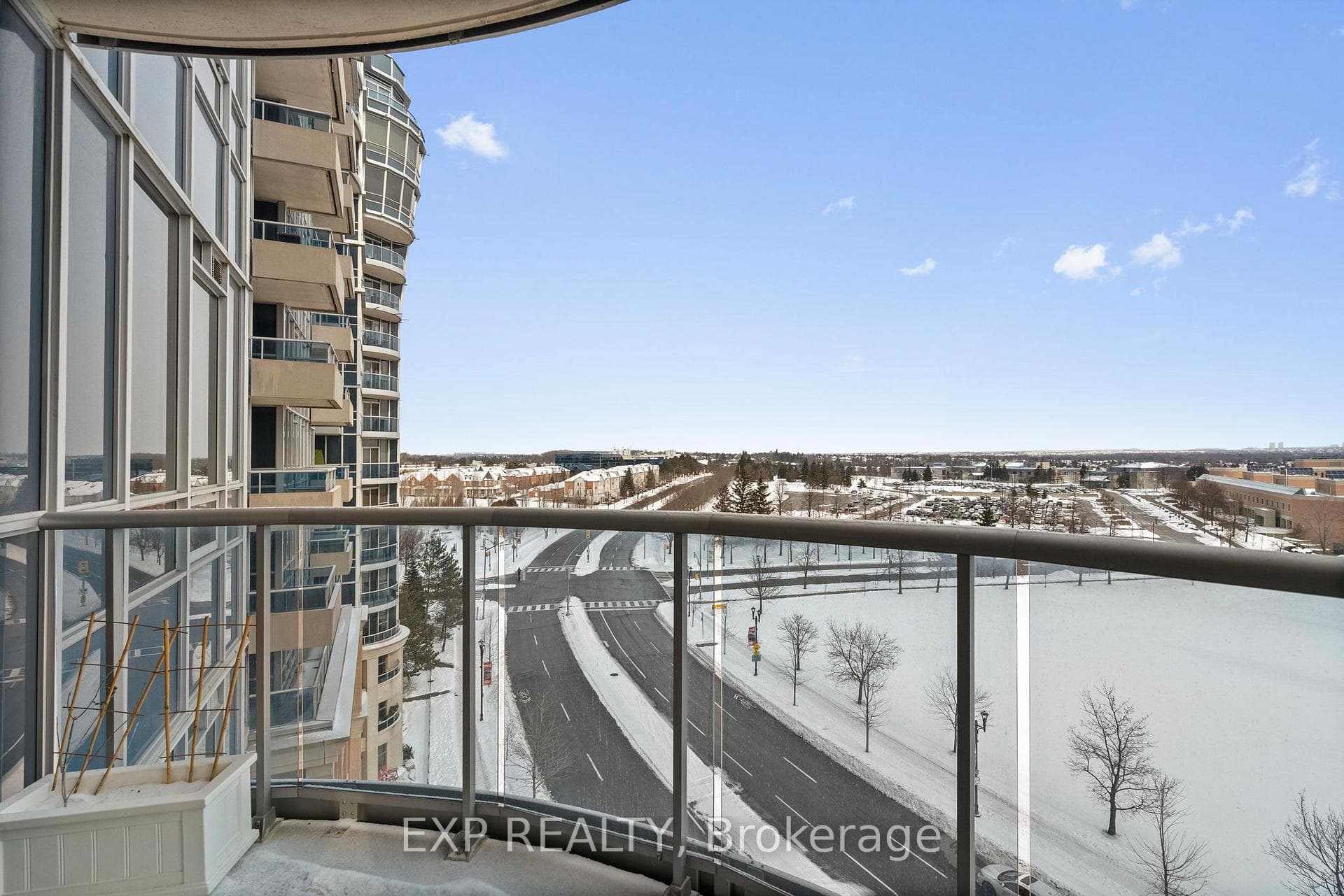 33 Cox Boulevard Unit 928 photo 18