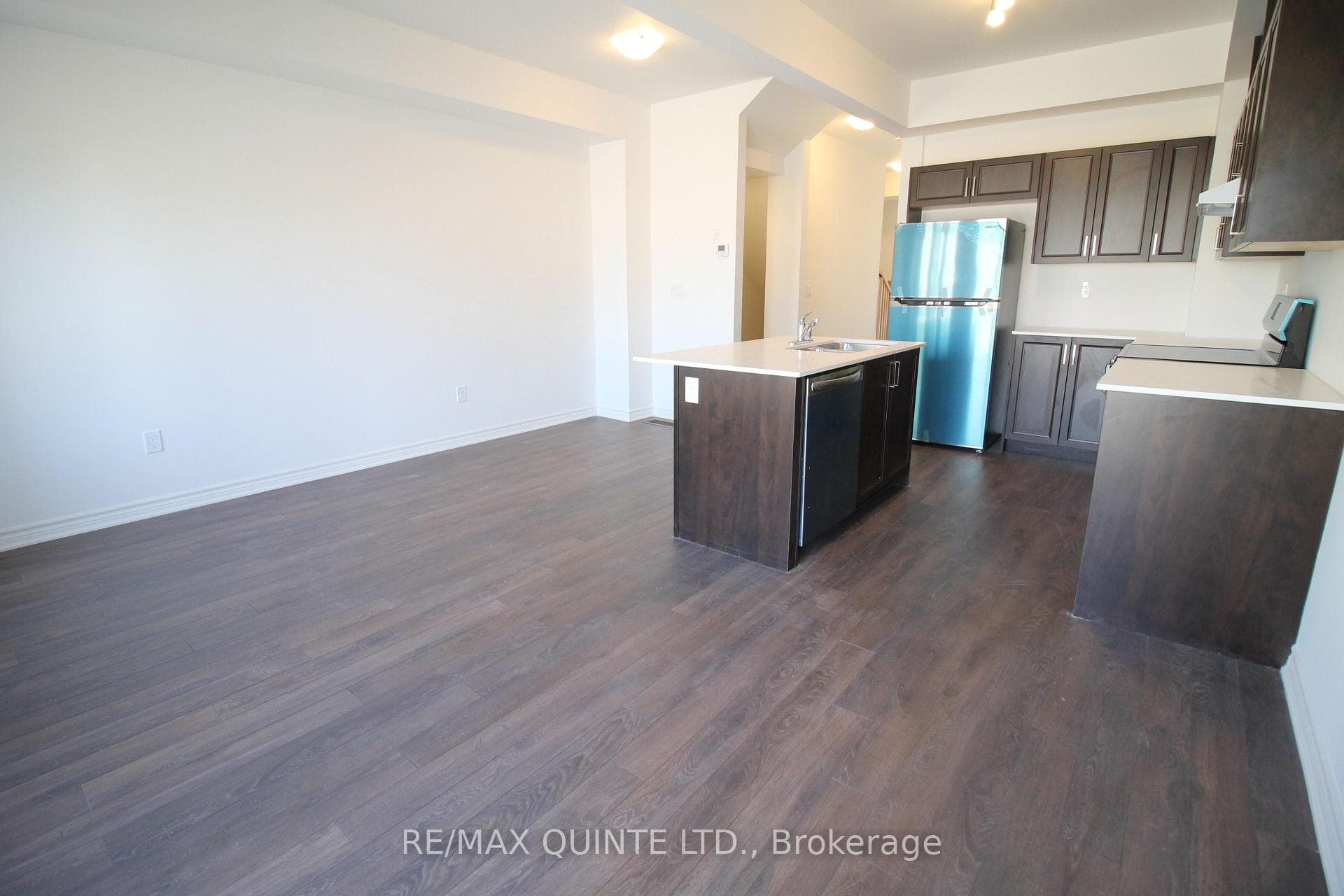 37 Lincoln Drive photo 7