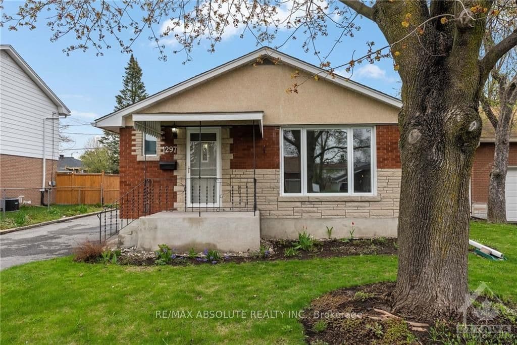 1297 ERINDALE Drive photo 2