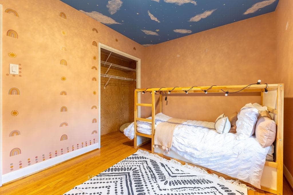 1541 Mctavish Crescent photo 23