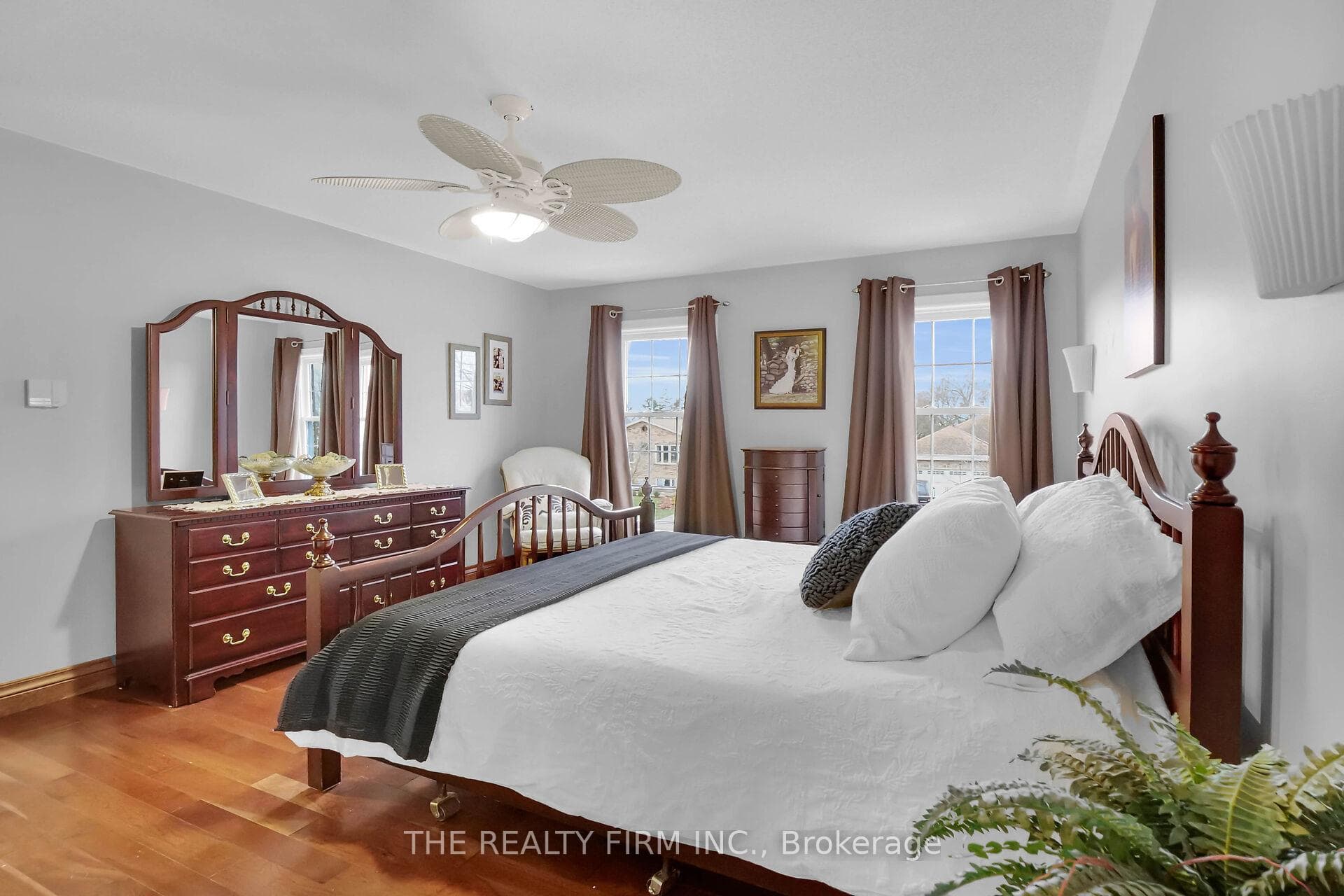 30 Cavanaugh Crescent photo 22