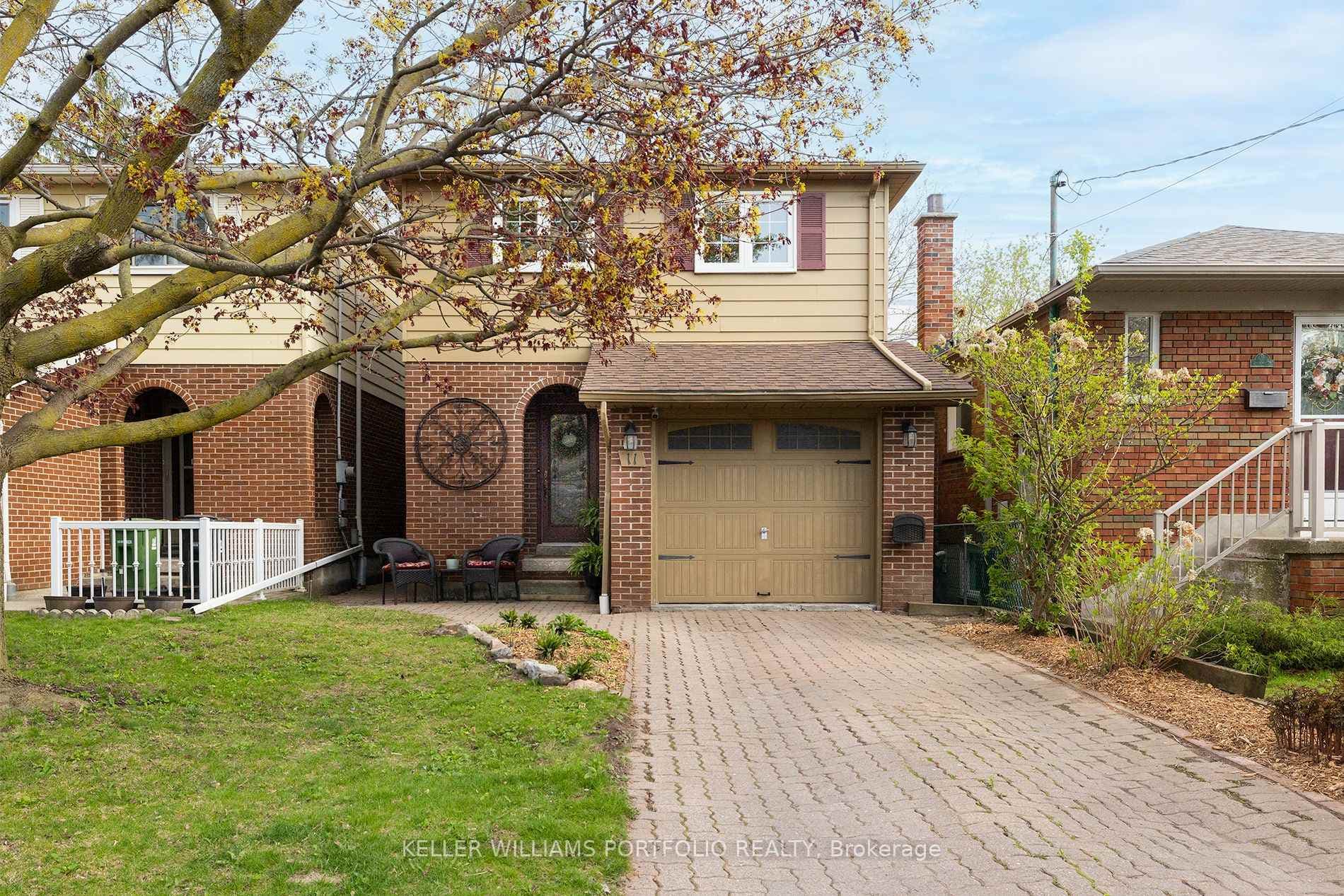 11 Craiglee Drive photo 2