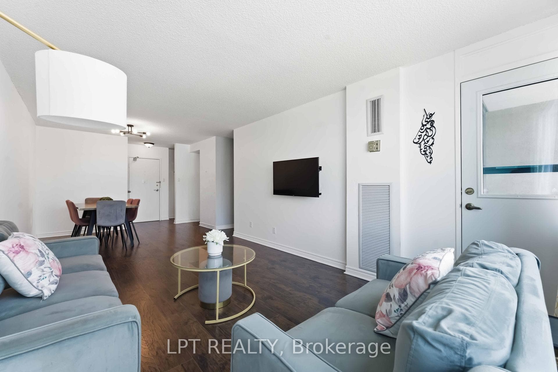 555 Brittany Drive Unit 314 photo 9