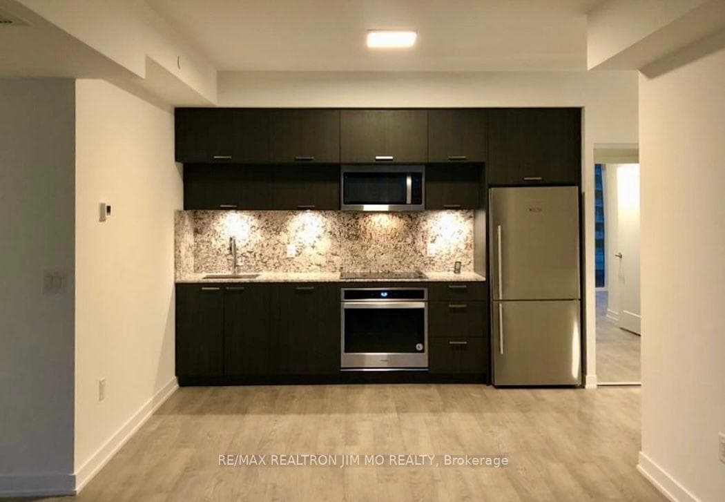 50 Mccaul Street Unit 1212 photo 8