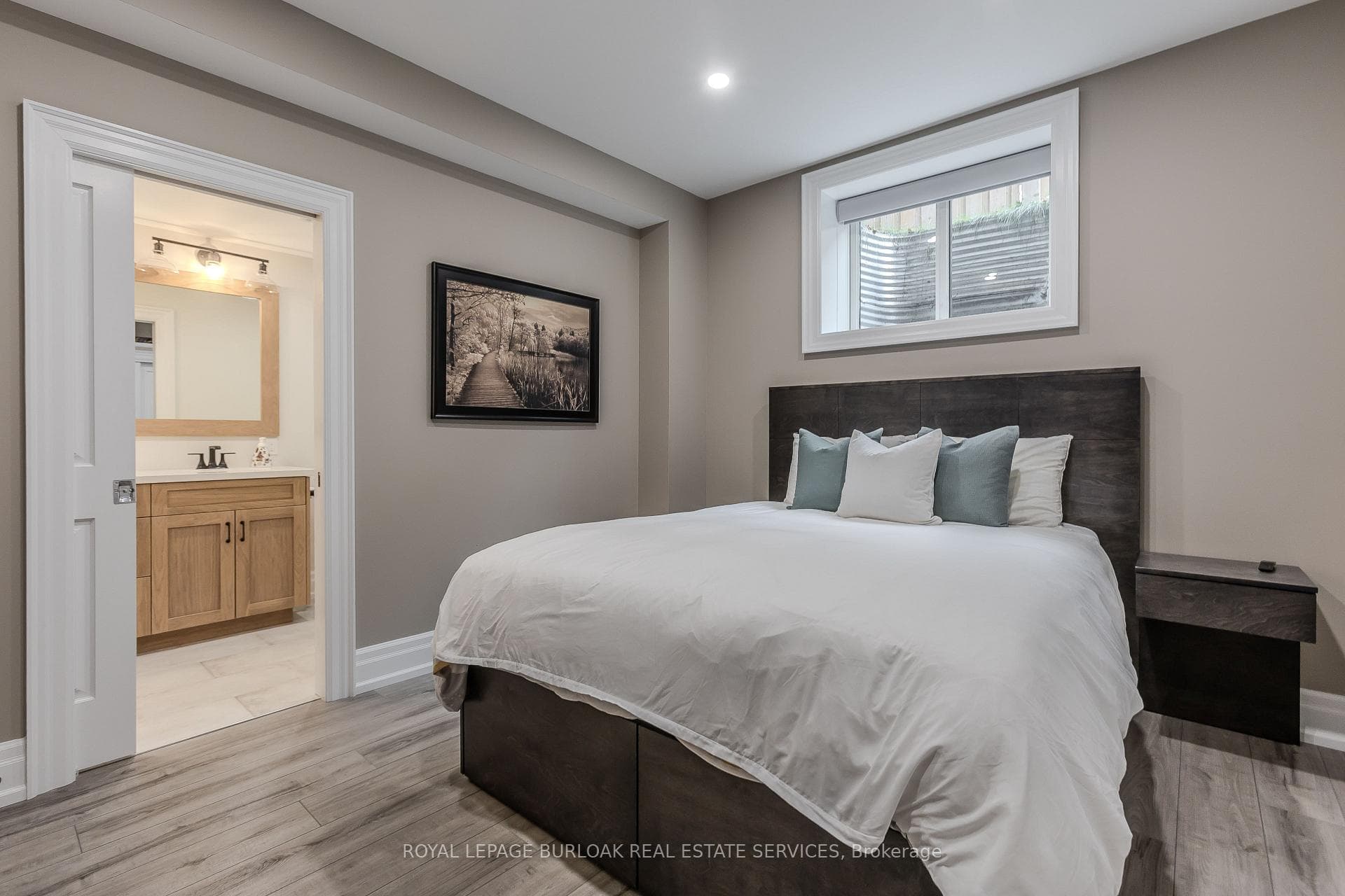 878 Shadeland Avenue photo 33