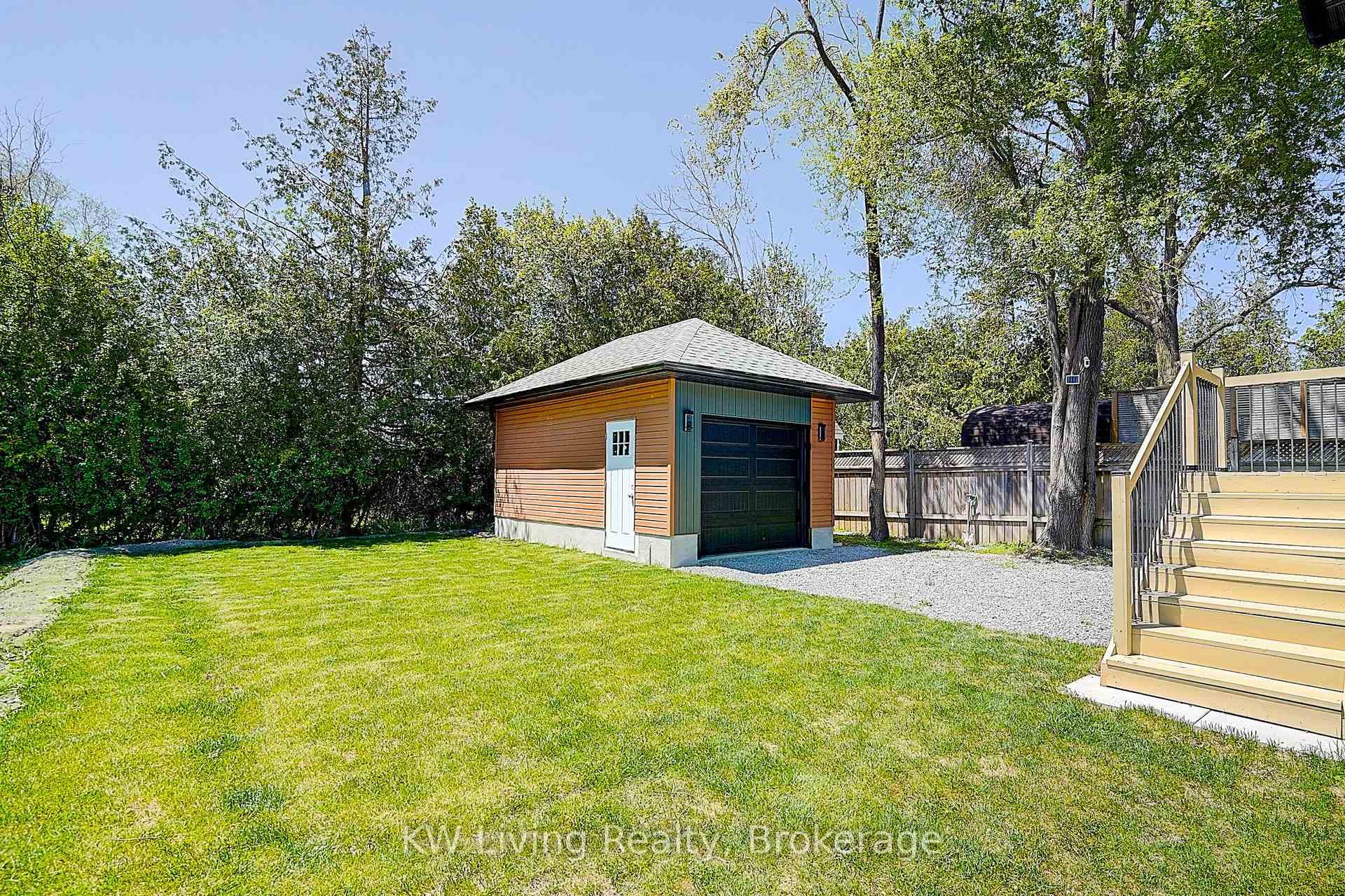 15 Farley Circle photo 38