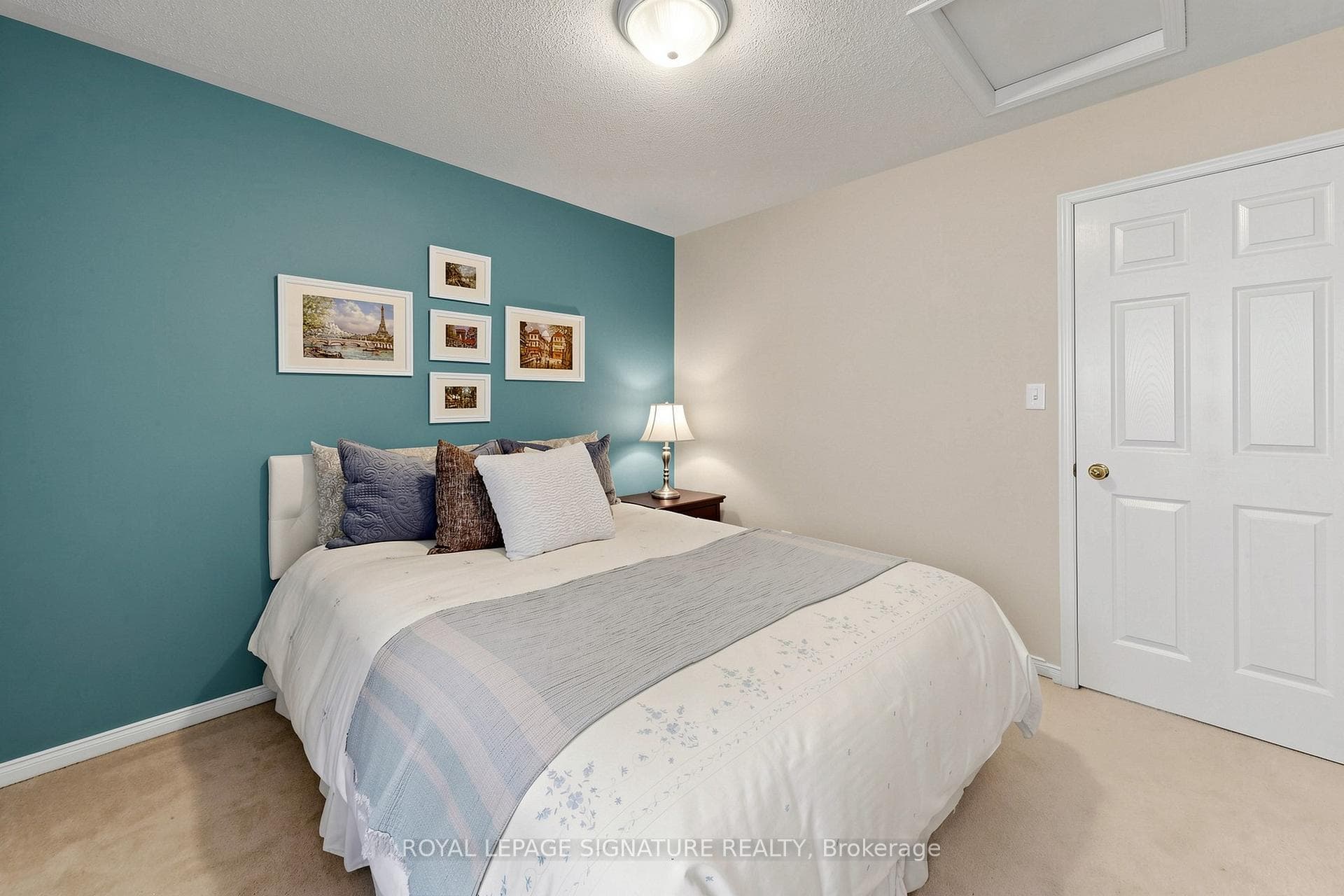 2339 Pilgrim Square photo 42