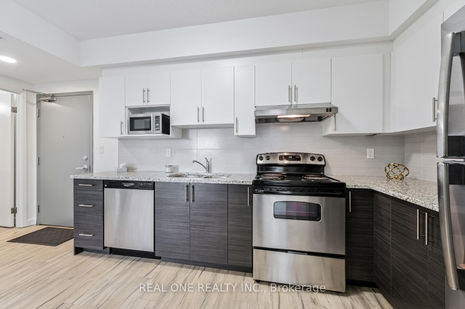 258B Sunview Street Unit 287 photo 13