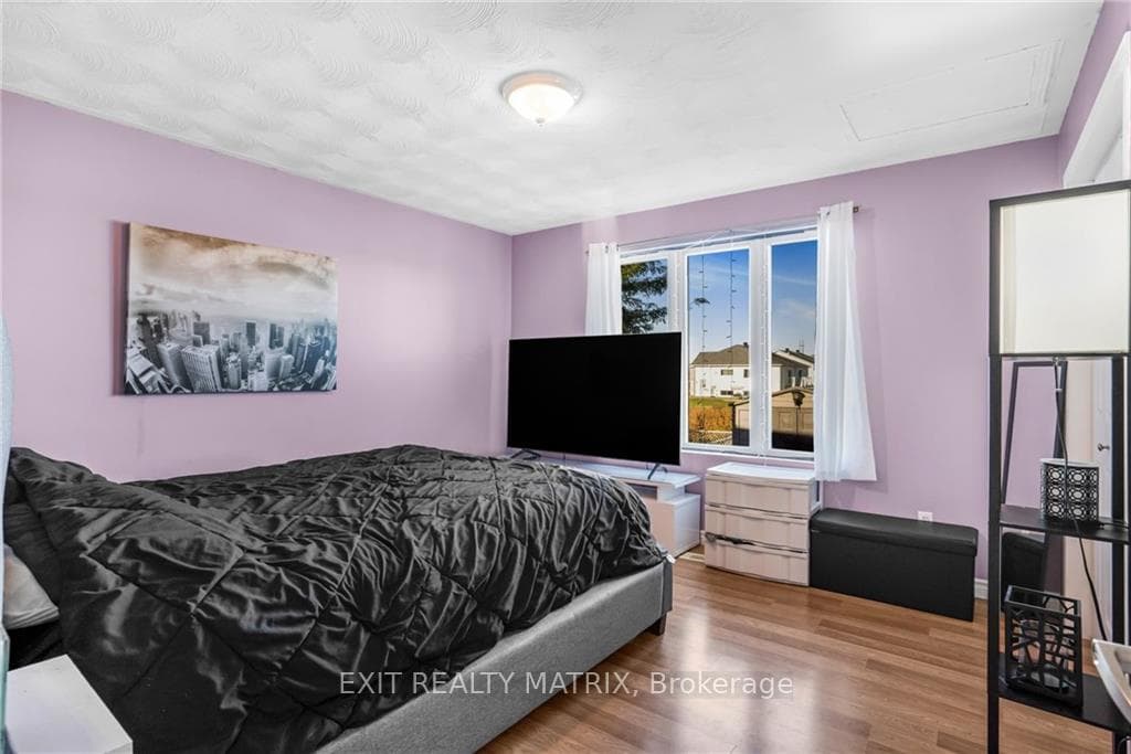875 PILON Street photo 15