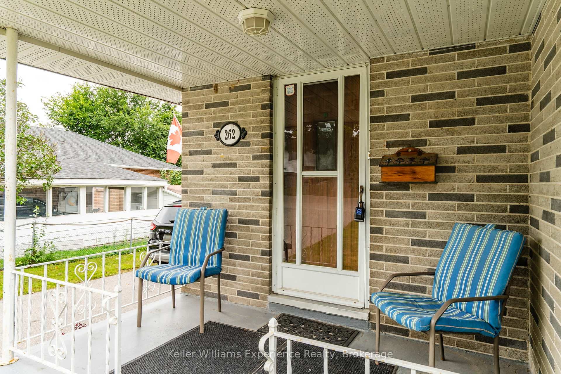 262 Ruby Street photo 7