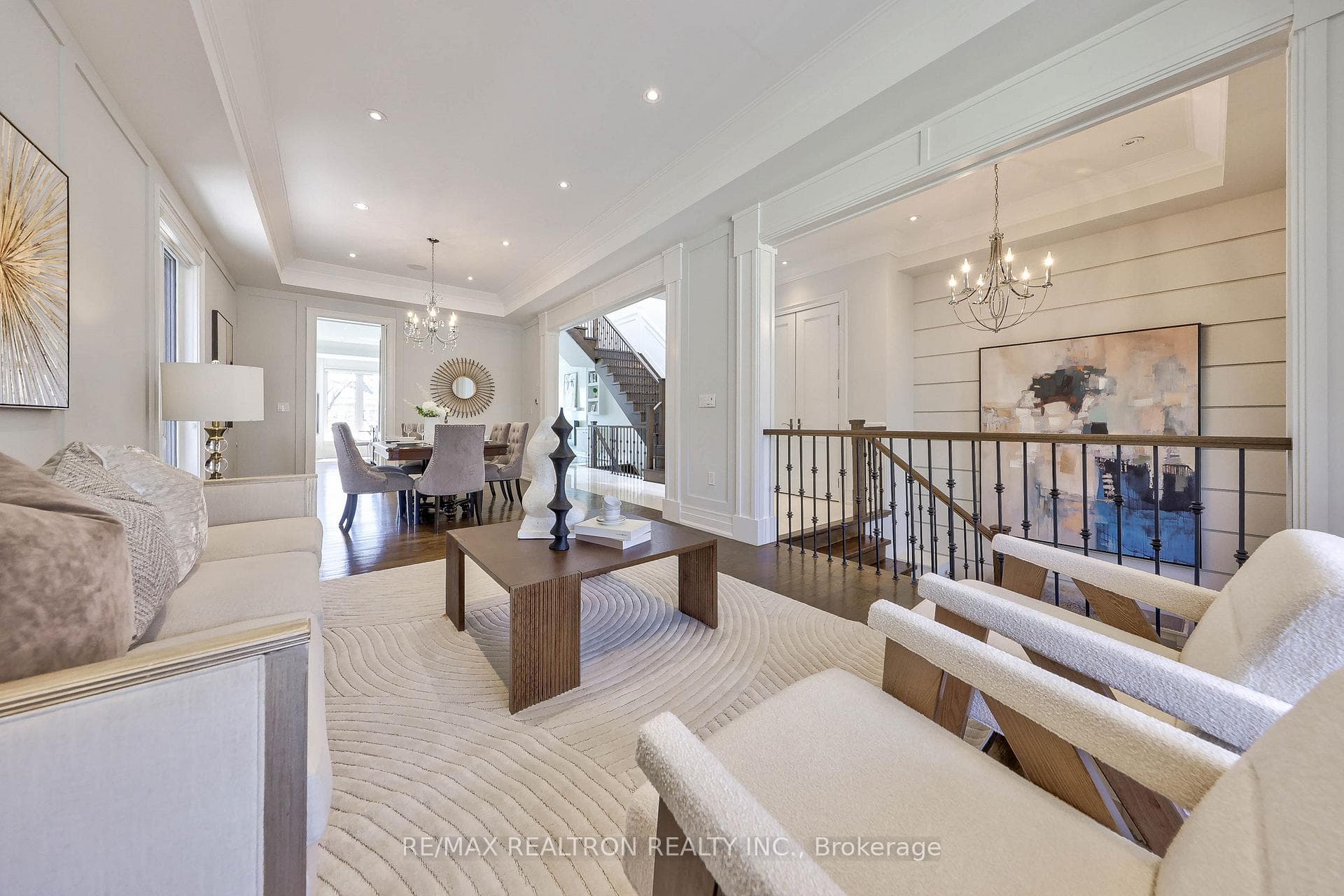 145 Kingsdale Avenue photo 12