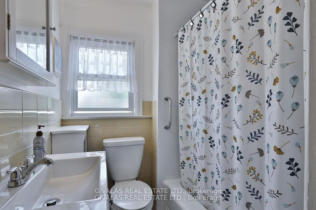 232 Browning Avenue photo 31
