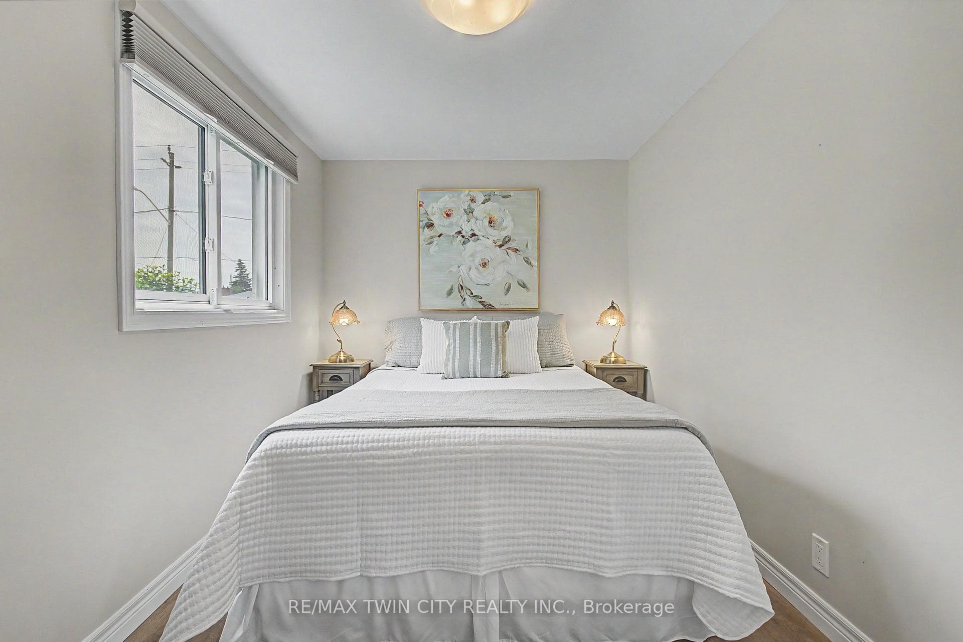 61 Maud Street photo 16