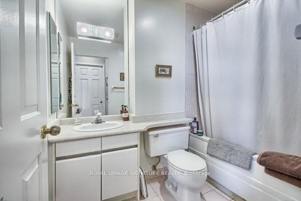 2'nd 4 piece Bathroom