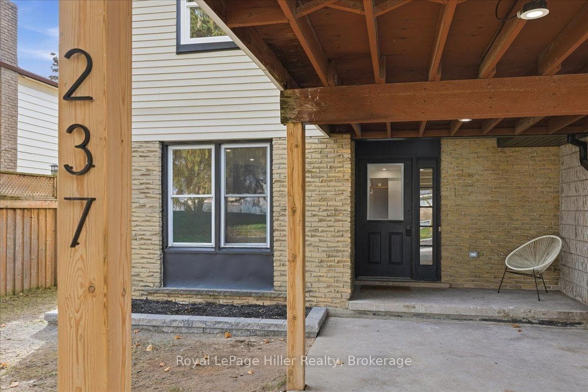 237 Willow St. Exterior
