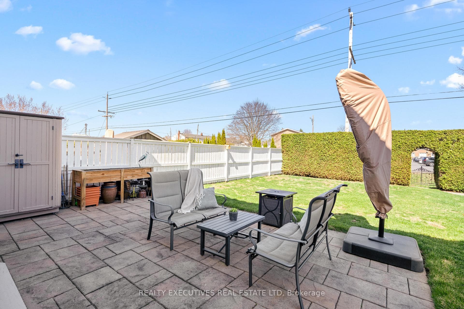 Private Backyard - Patio
