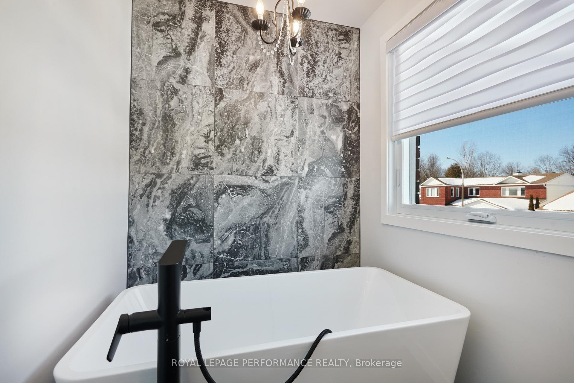 2722 Wyldewood Street photo 24