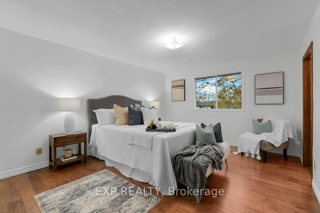 7 Phoebe Crescent photo 18