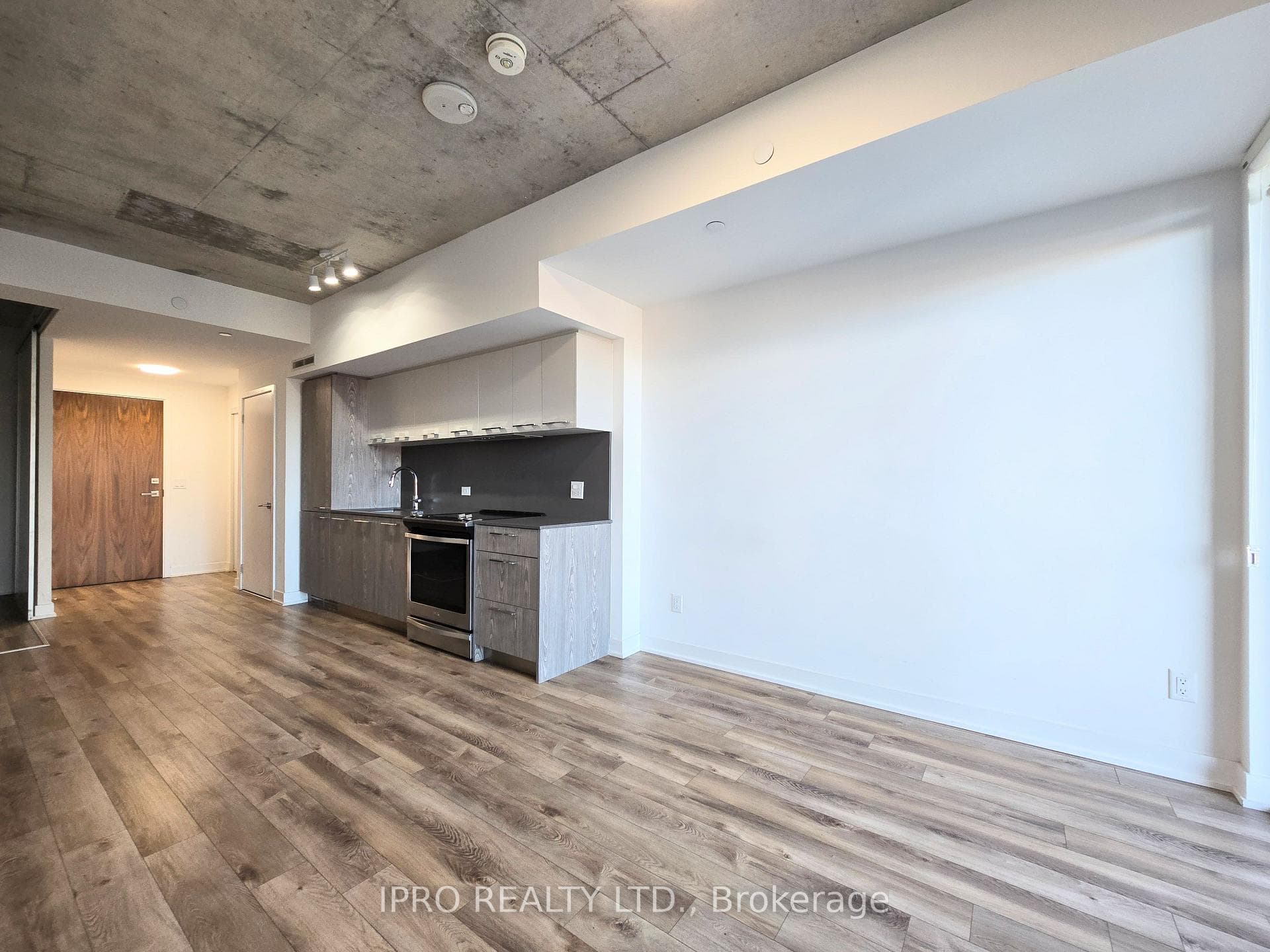 30 Baseball Place Unit 426 photo 4