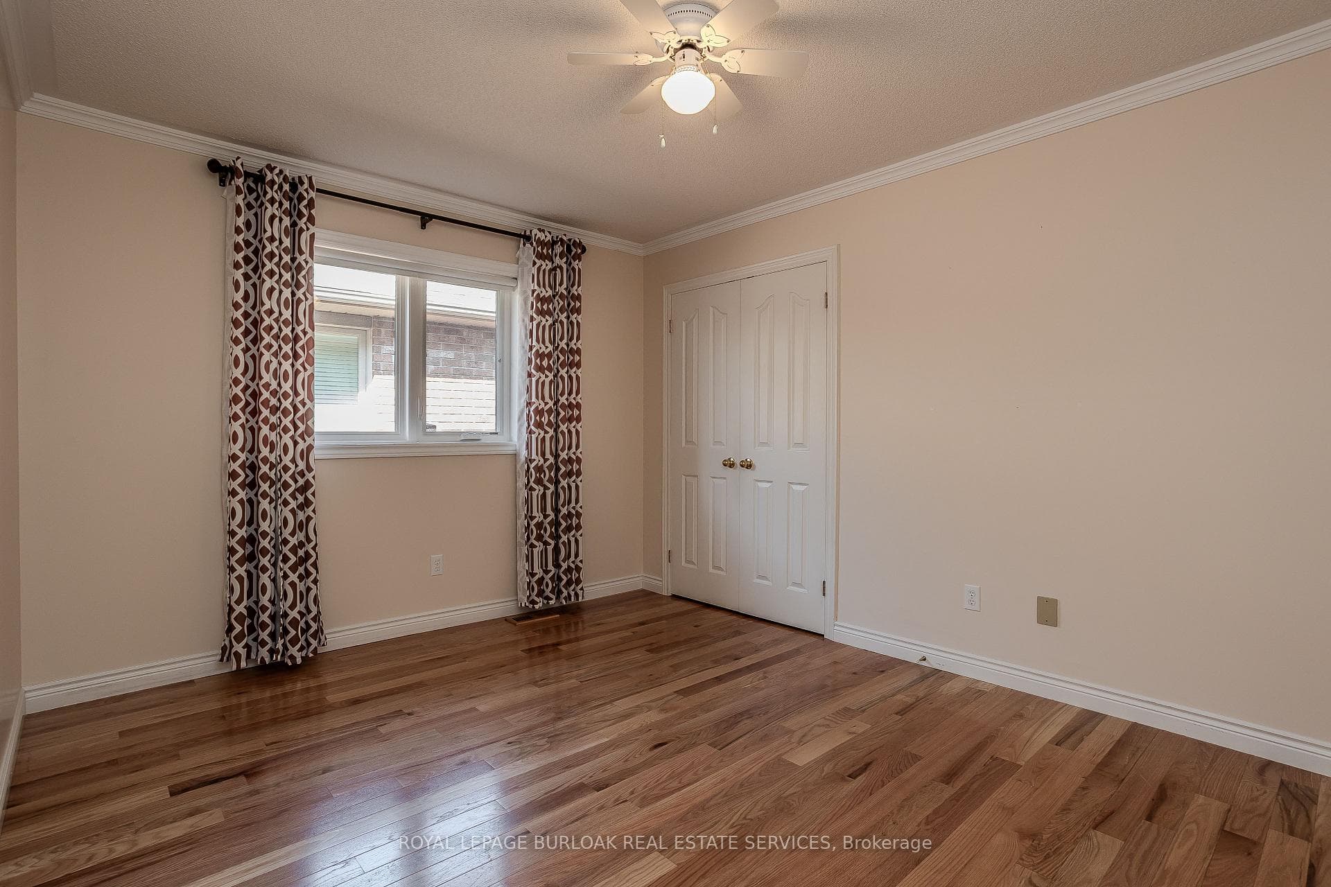 1154 Augustus Drive photo 24
