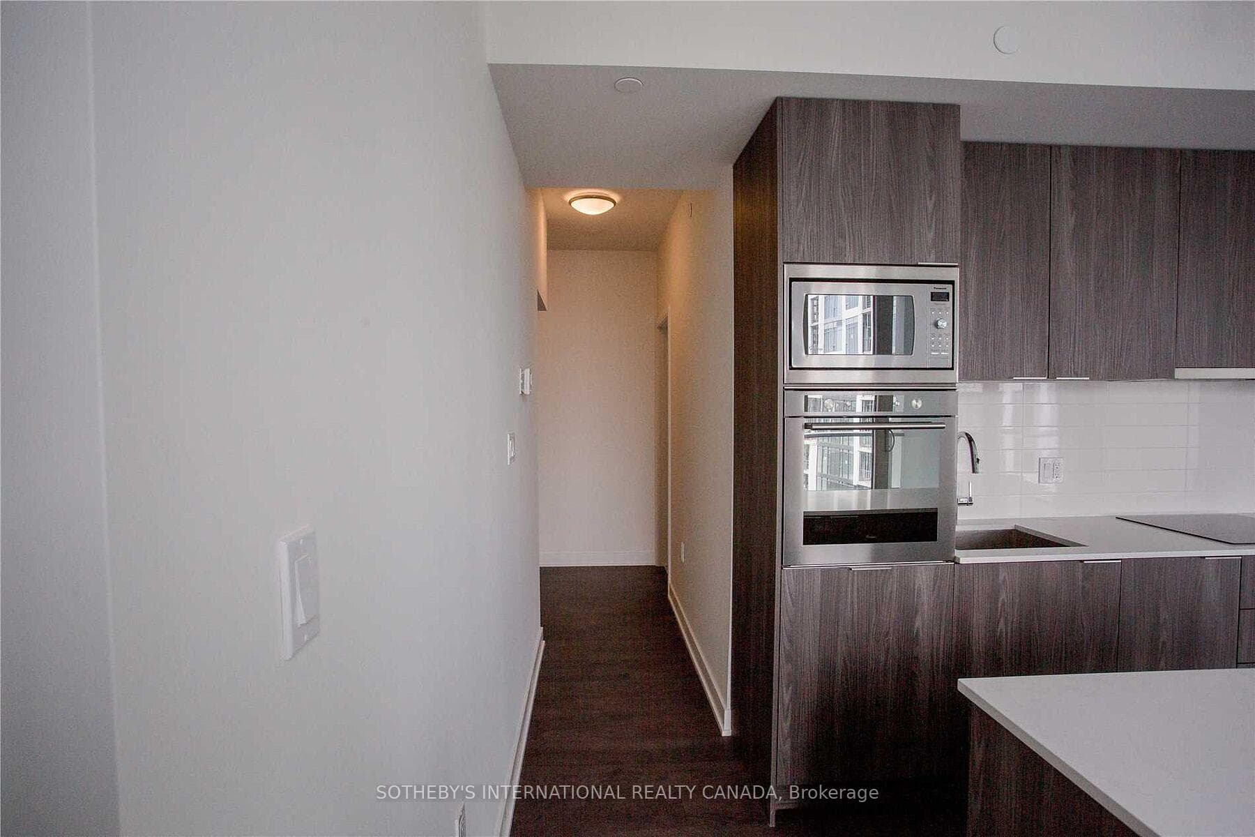 576 Front Street Unit 1608E photo 8