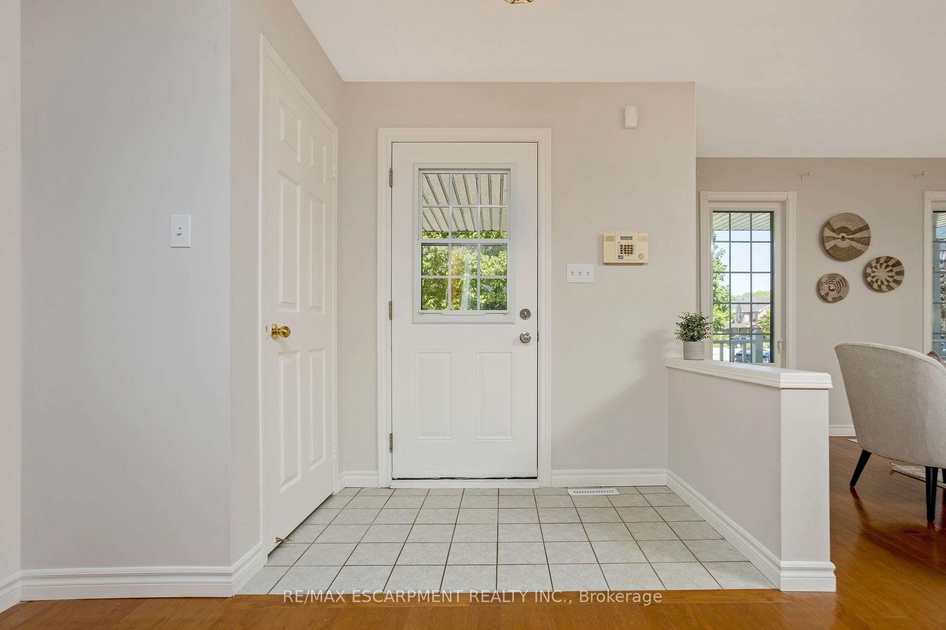 151 Academy Place photo 7