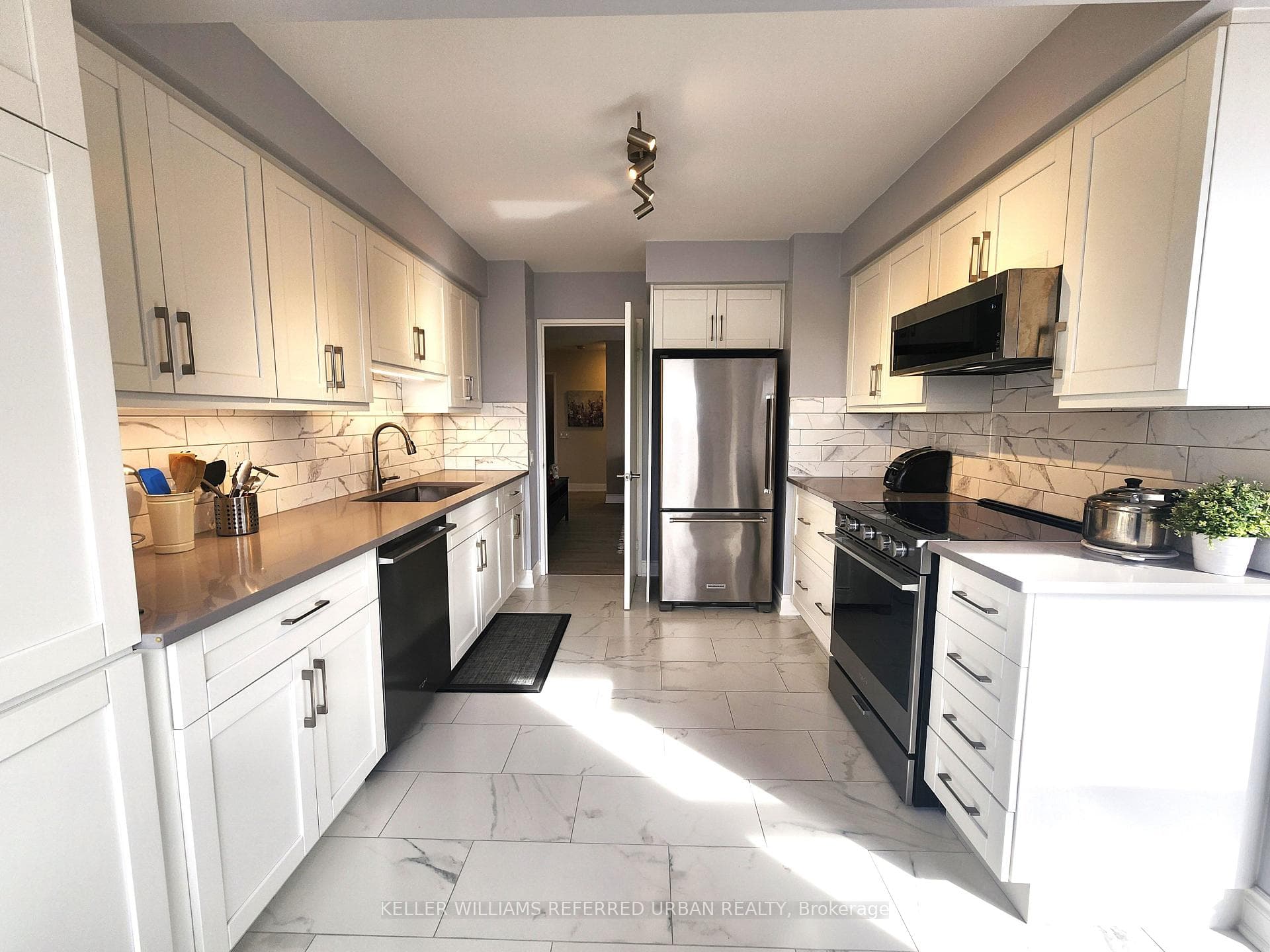 100 Upper Madison Avenue Unit 2008 photo 5