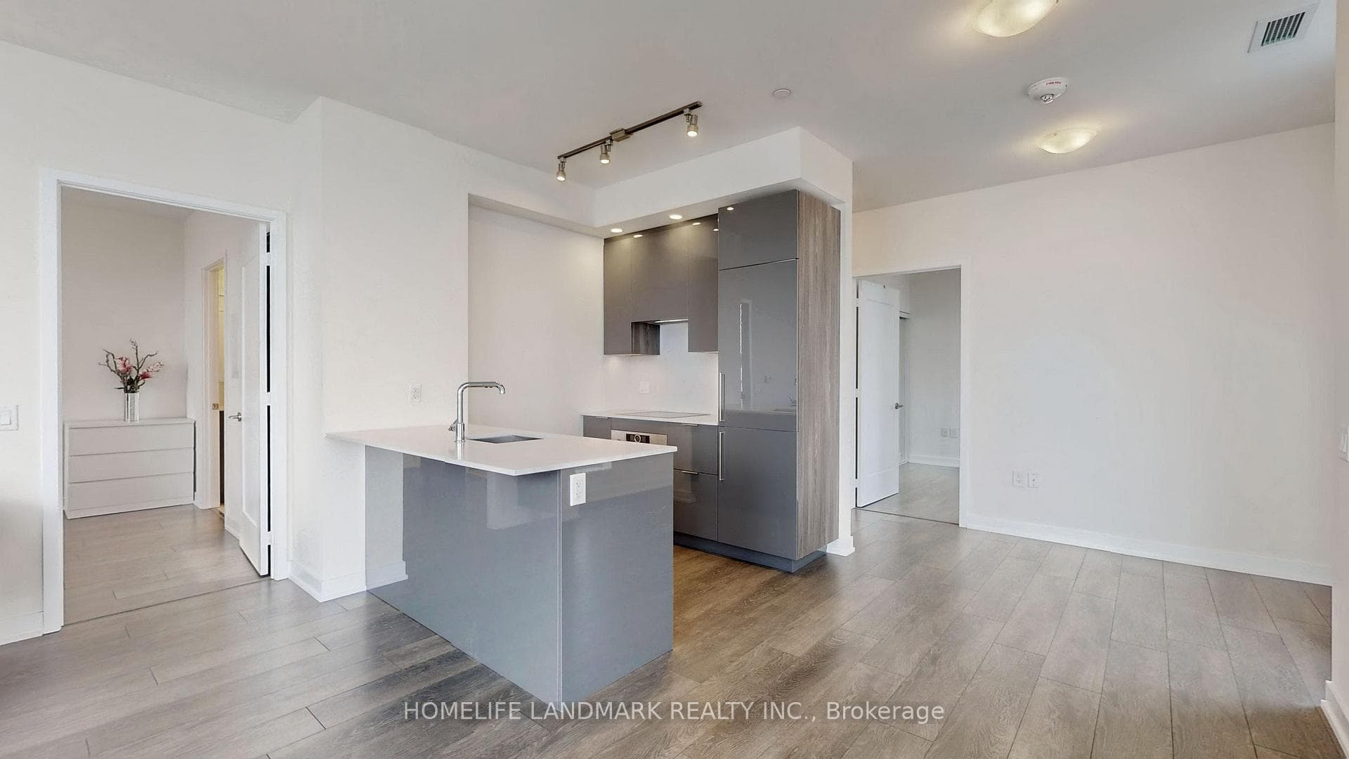 28 Freeland Street Unit 3509 photo 12