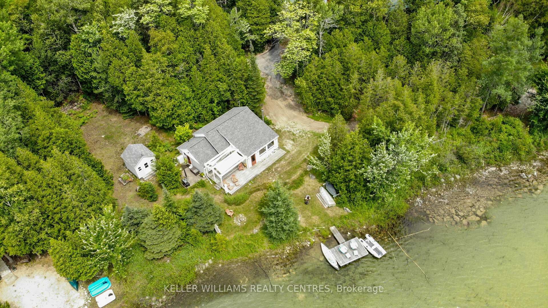 38 Hope Drive photo 3