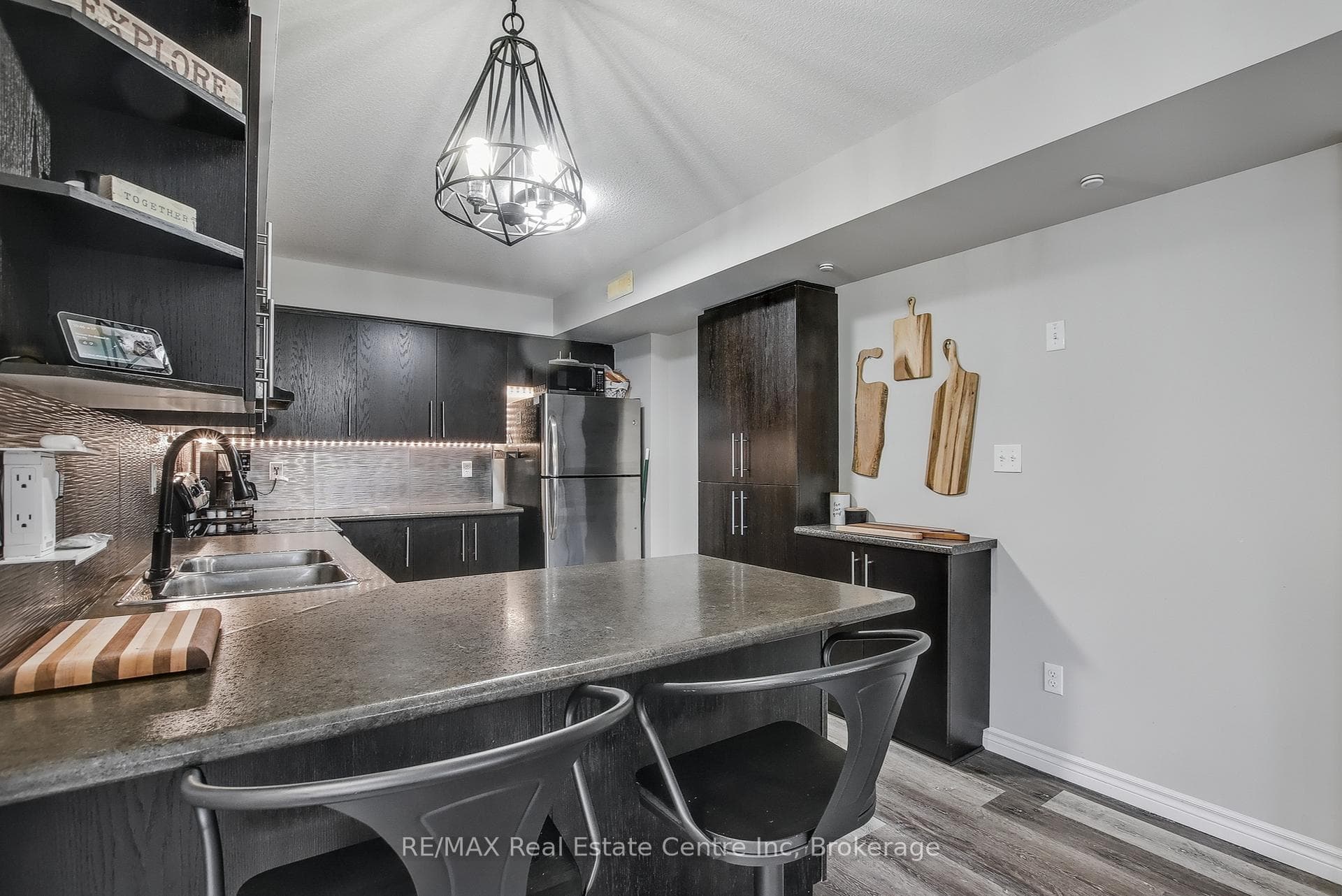 35 Mountford Drive Unit 33 photo 12
