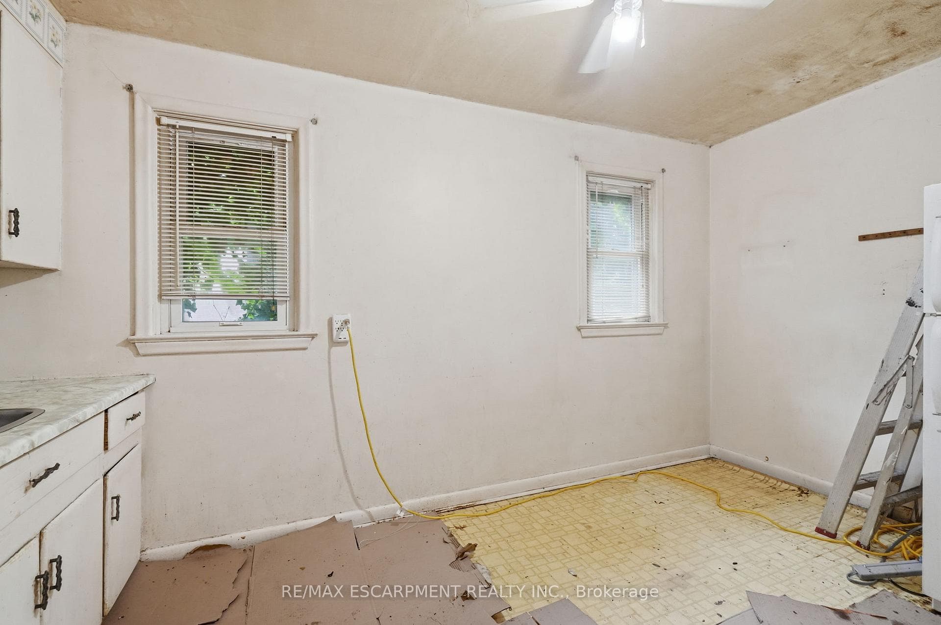 34 Eaton Place photo 11