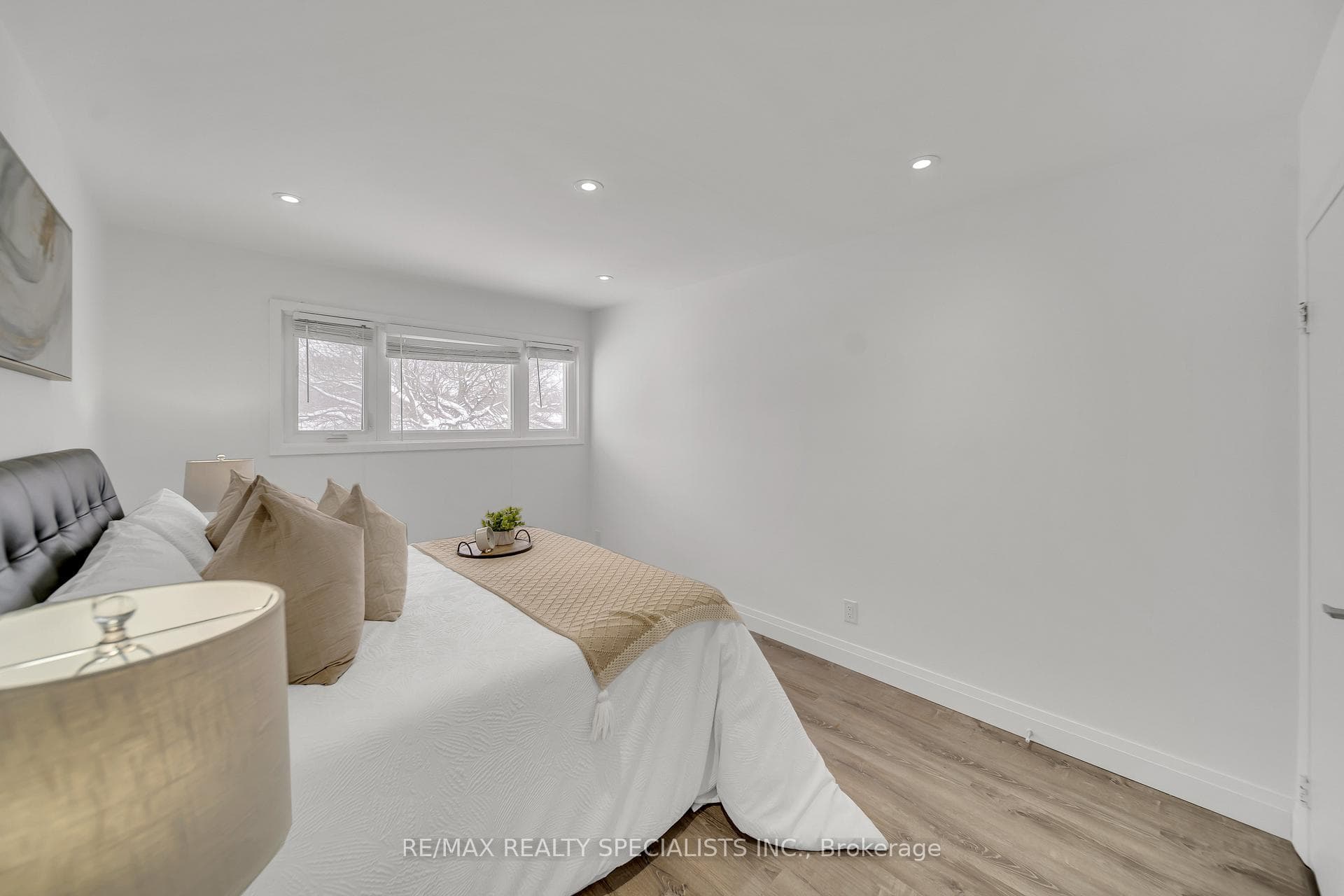98 Ruskview Road photo 20
