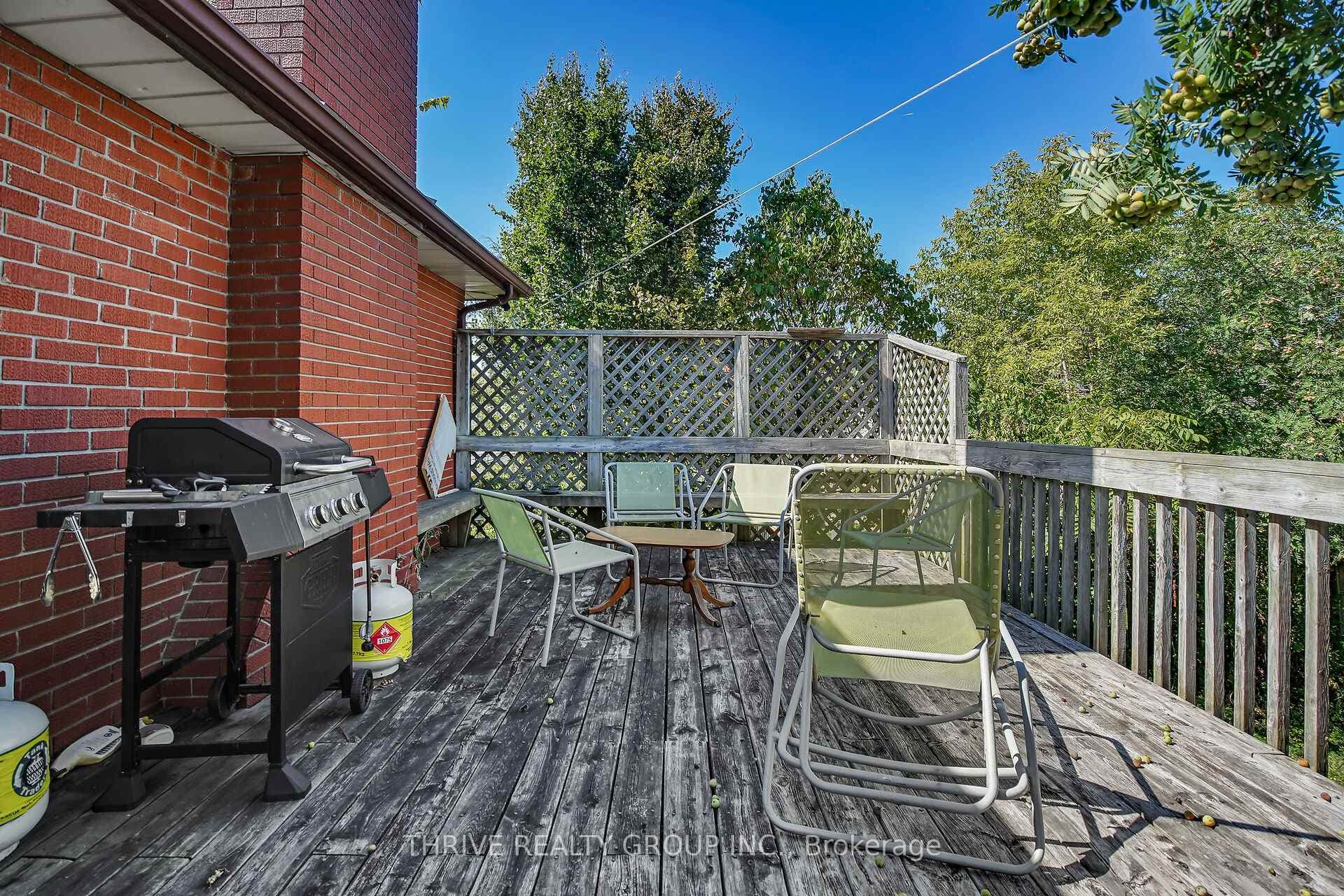 425 Riverside Drive photo 29