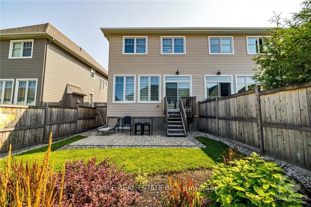 742 CAP DIAMANT Way photo 28