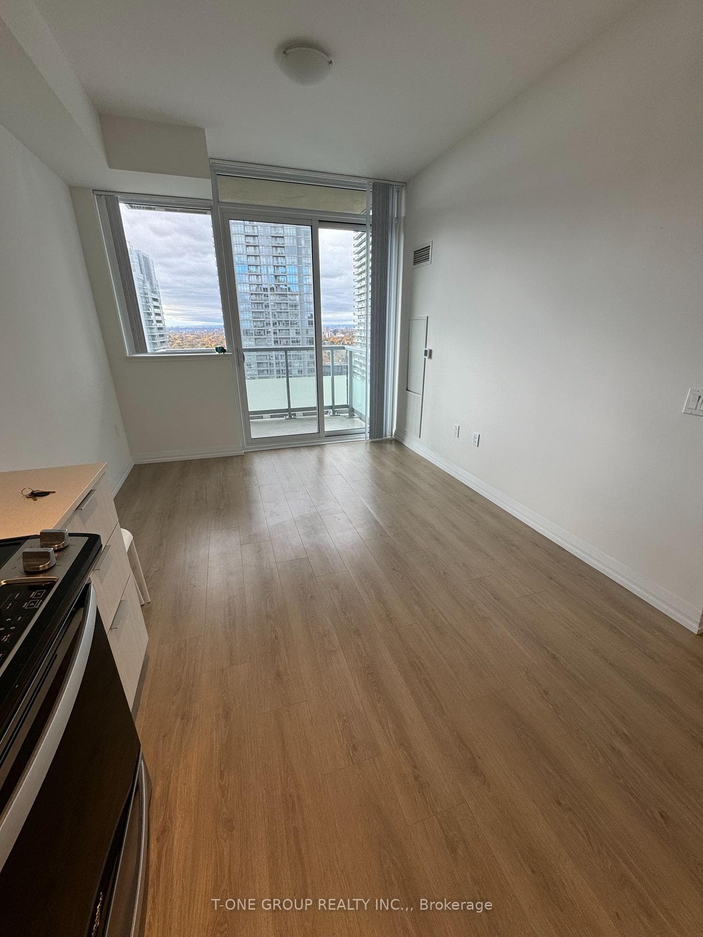 50 Dunfield Avenue Unit 3215 photo 5