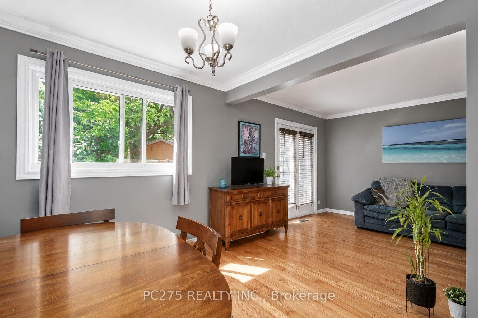 669 Osgoode Drive Unit 15 photo 11