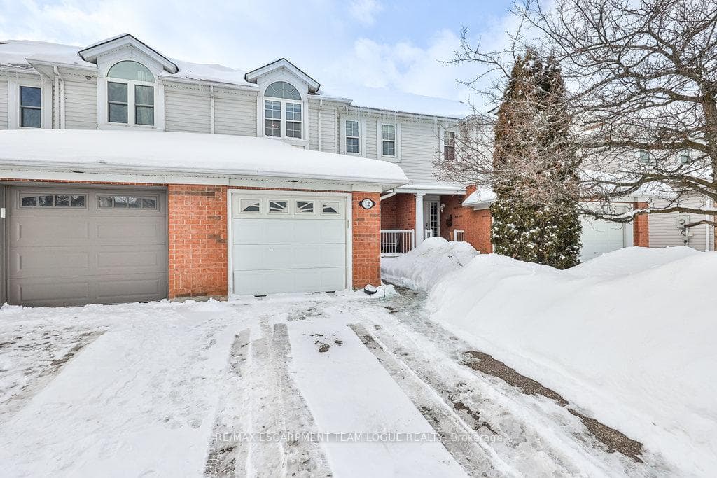 12 King William Court photo 2